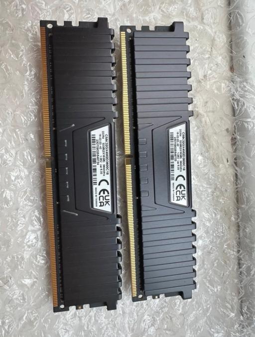 Buy & Sell Farringdon Central London - Photos for 2x16Gb 3600Mhz corsair DDR4 RAM