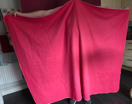 Buy & Sell Westgate-on-Sea Thanet - Photos for LARGE BLANKET/ THROW