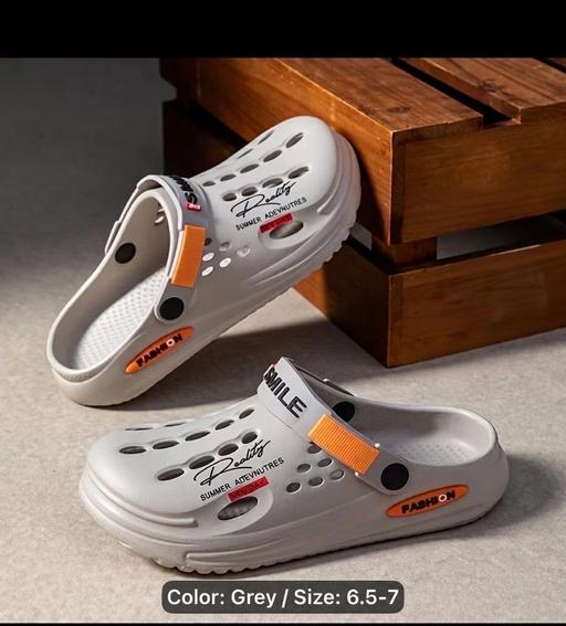  — Men crocs 0015 35