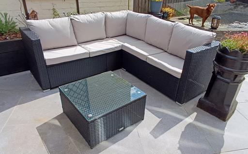 Buy & Sell Broadgreen Knowsley - Photos for Rattan 5 seat corner set with table & cover