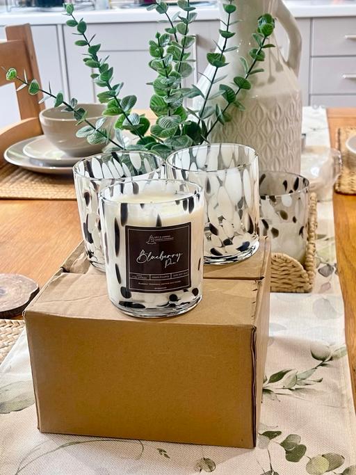Buy & Sell Royal Albert Liverpool - Photos for 32 New London Luxury 30cl Candle Jars - boxed