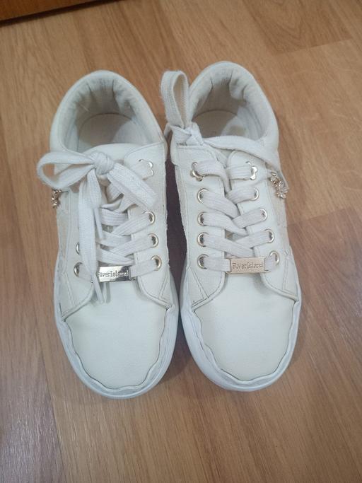  — kids size 3 river Island shoes