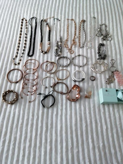  — Bundle Costume jewellery