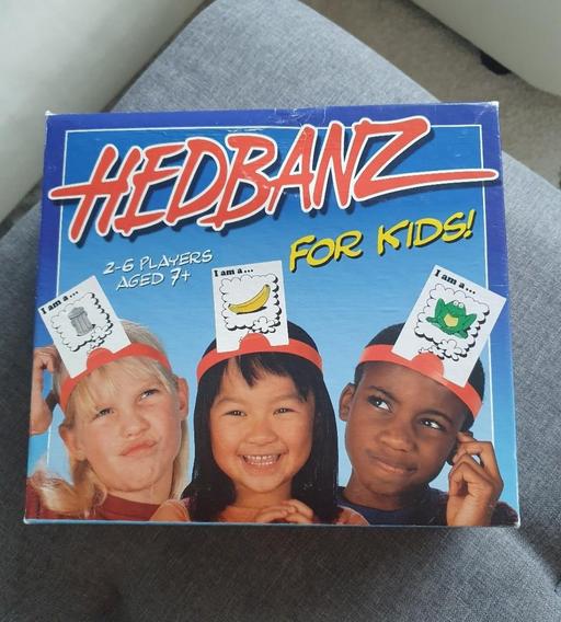  — Hedbanz game for family fun
