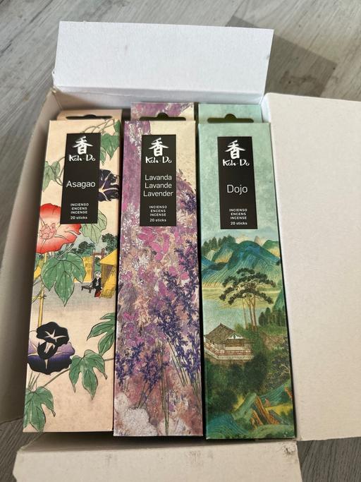 Buy & Sell Oxley Wolverhampton - Photos for 12 packs of incense sticks