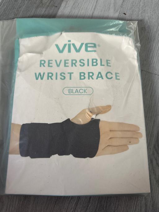 Buy & Sell Oxley Wolverhampton - Photos for Wrist brace