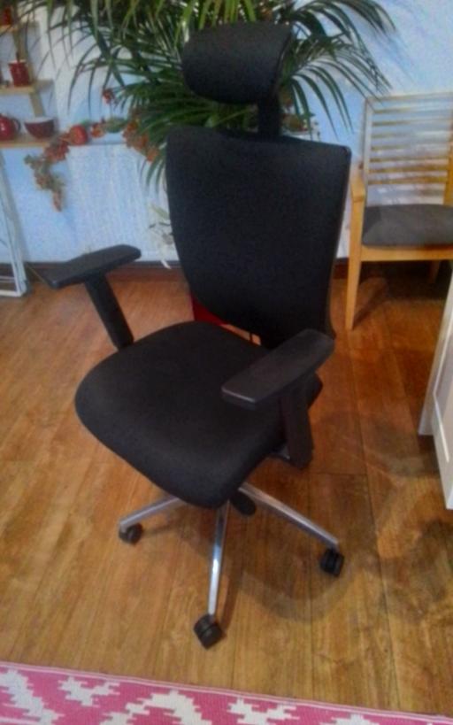 Buy & Sell Swinley Wigan - Photos for NEW ERGOMETRIX CHAIR