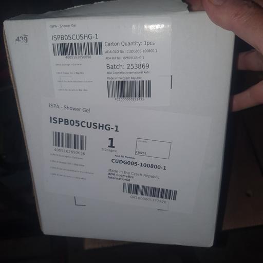 Buy & Sell Pensnett Dudley - Photos for 5 litres Of Ada Cosmetics Revitalising Shower