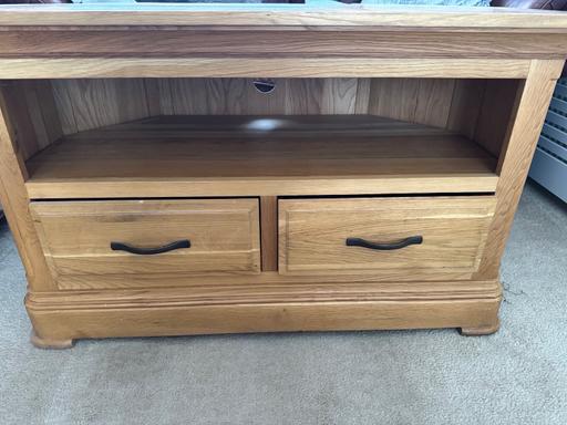 — Tv cupboard