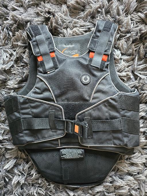  — Champion Vannguard, ladies Equestrian Vest,