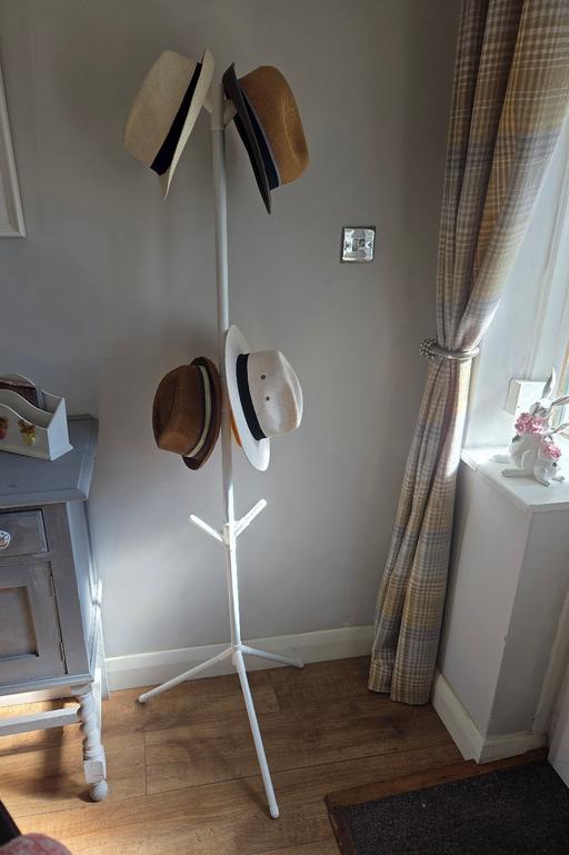 Buy & Sell Woodchurch Thanet - Photos for HAT STAND