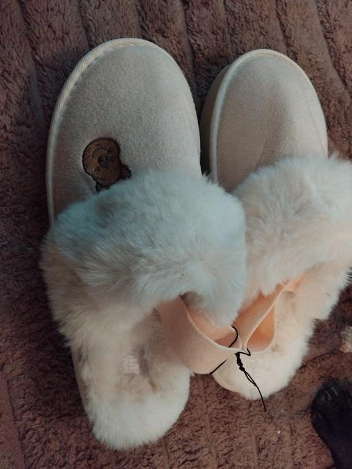 Buy & Sell Bushbury Wolverhampton - Photos for disney slippers