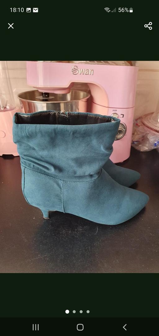  — ladies ankle boots