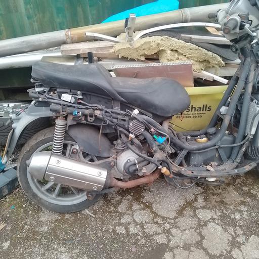  — PIAGGIO 125 AND OTHER BIKE
