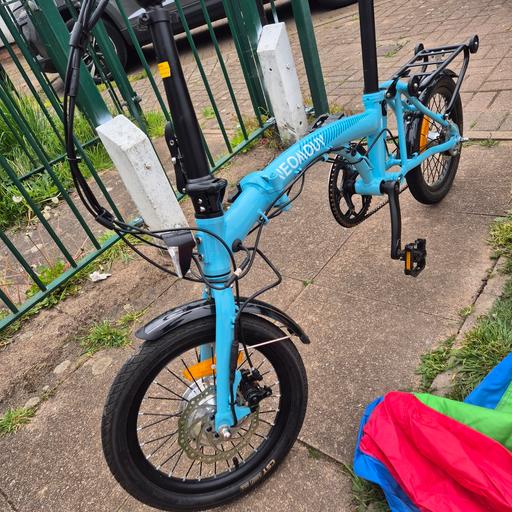  — *NEOMOUV* £1600 Fold Up Electric Bike