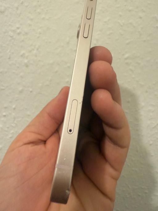  — Iphone 13 128GB unlocked