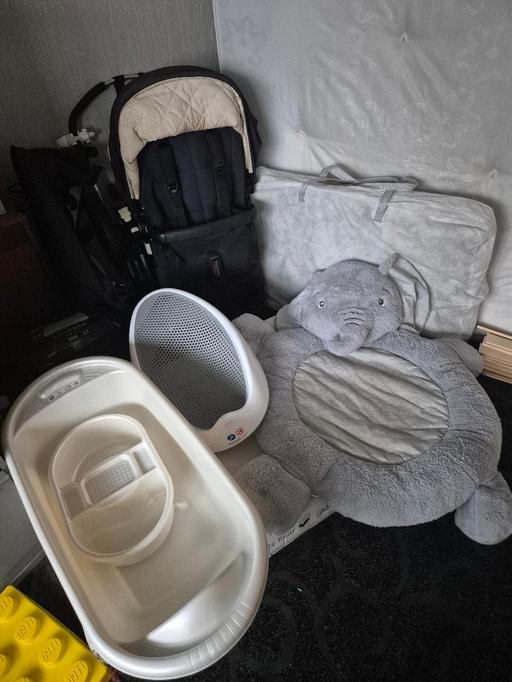 Buy & Sell Heaton Bradford - Photos for *MASSIVE* Baby Essentials