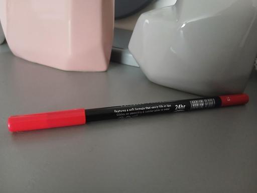  — 💋 Lip Liner 💋