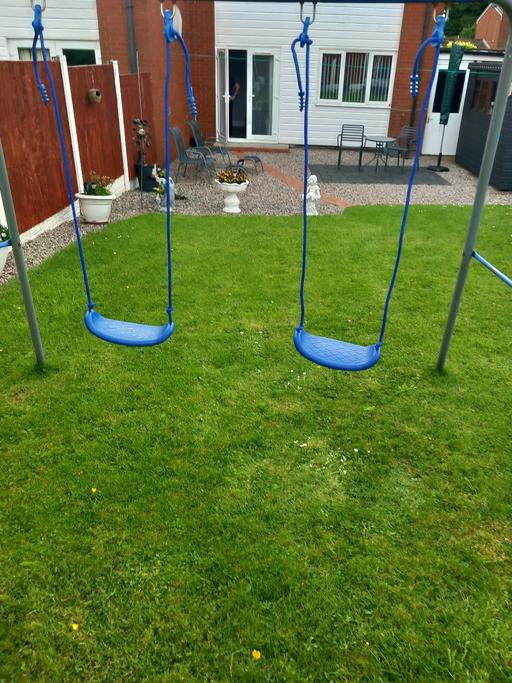 Buy & Sell Brookvale Halton - Photos for Garden Swings