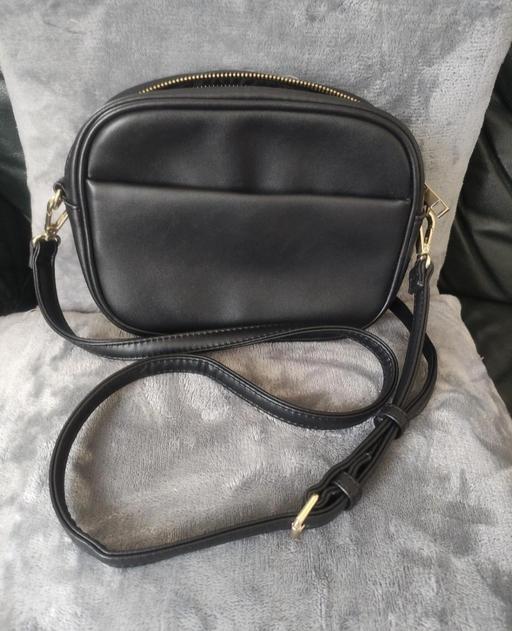  — Bag