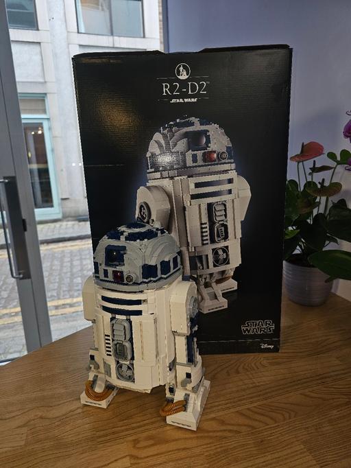  — lego starwars R2-D2