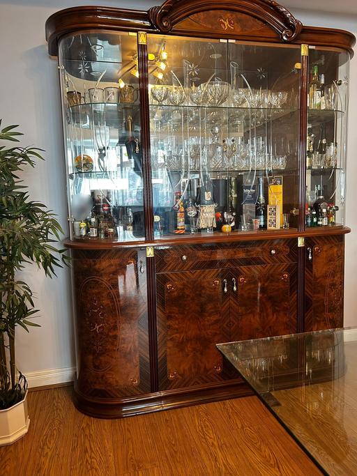 — Italian display cabinet