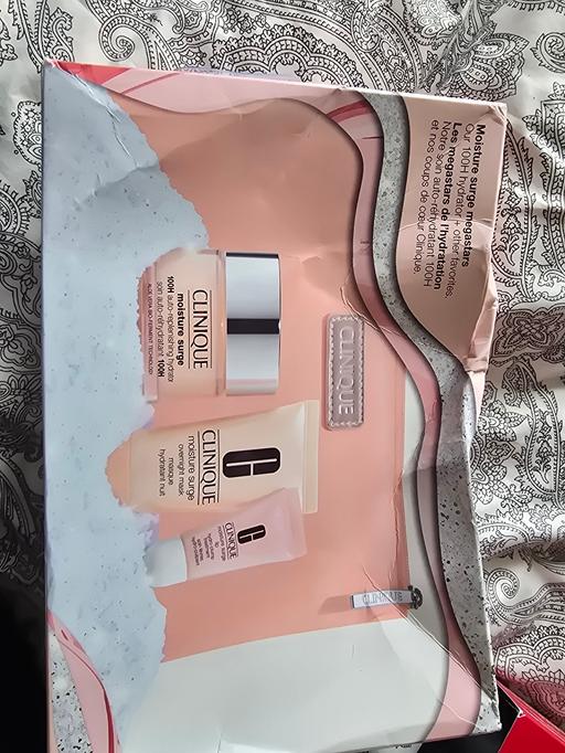 Buy & Sell Gatley Stockport - Photos for clinique gift set