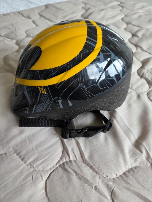 Buy & Sell Weston Point Halton - Photos for Size S HALFORDS BATMAN helmet