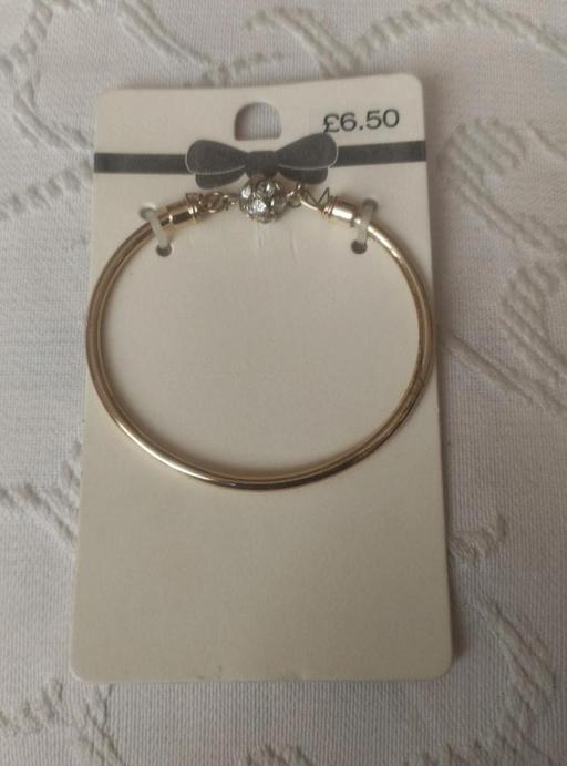  — Beautiful bangle