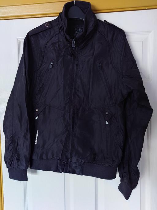  — Mens black jacket size M