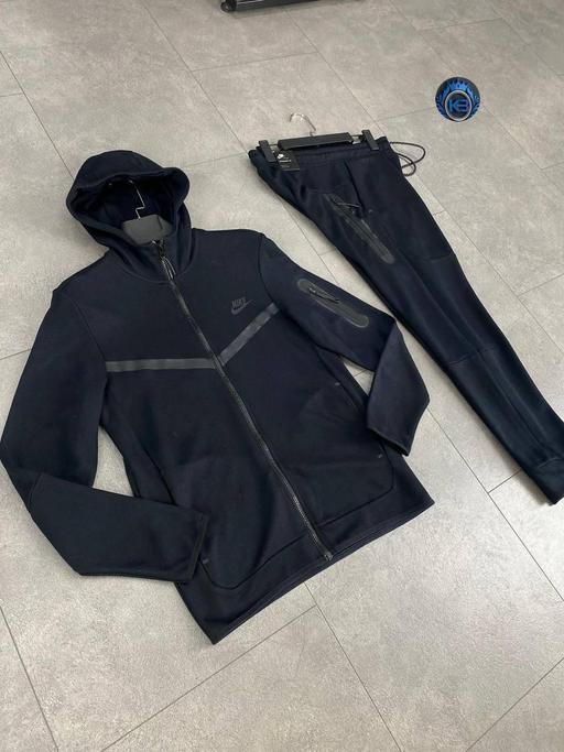  — Nike Tech Fleece tracksuit mens suit