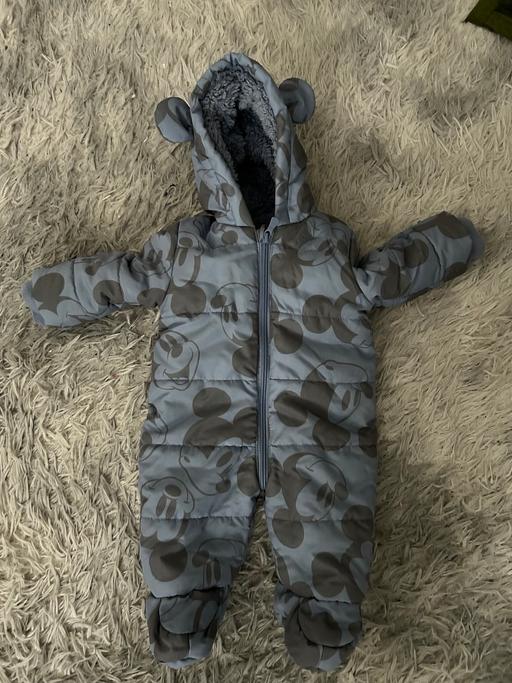  — Disney 0-3 boys pram suit