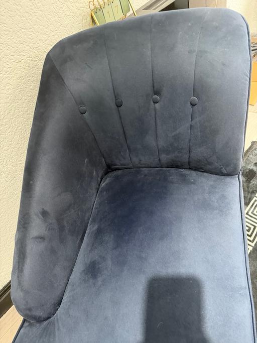  — Navy lounge chair