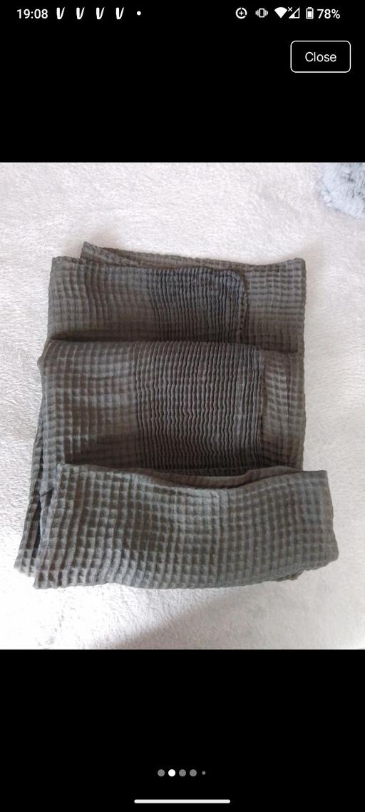  — scarf one size