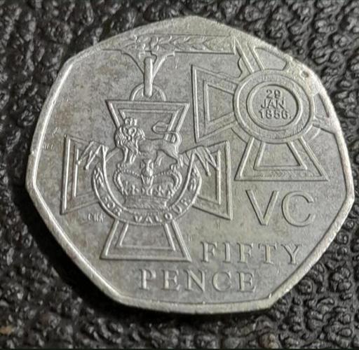 — VICTORIA CROSS COMMEMORATIVE 50p COIN