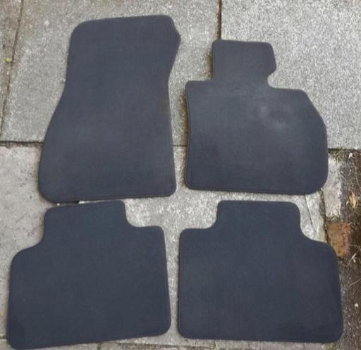  — BMW CAR MATS
