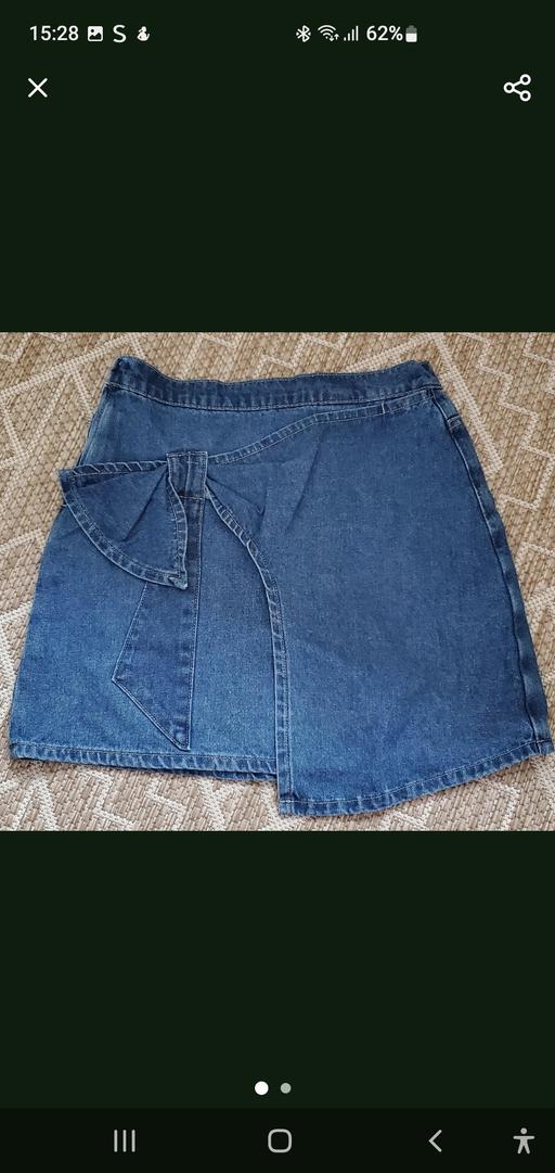  — BN Girls denim skirt