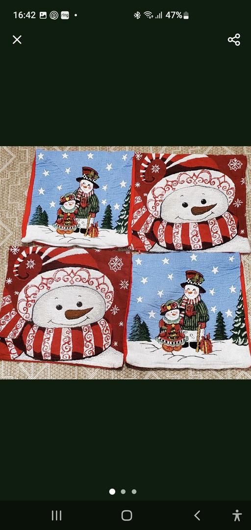  — 4x tapestry xmas cushion covers