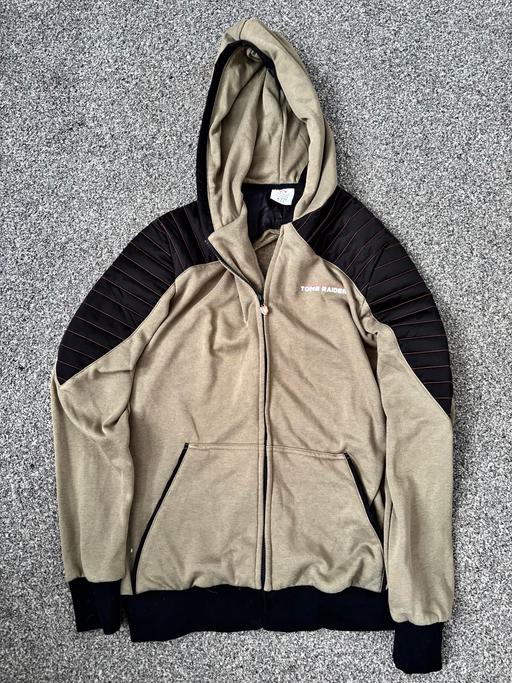  — Shadow of the tomb raider hoodie (Size M)