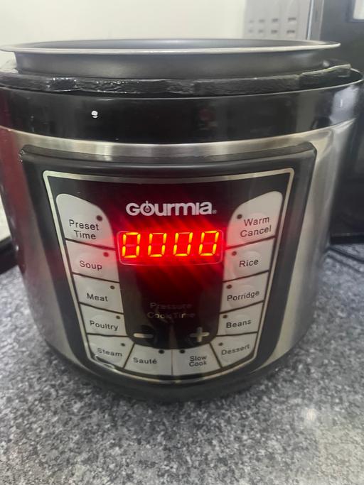  — Gourmia Digital Pressure Cooker