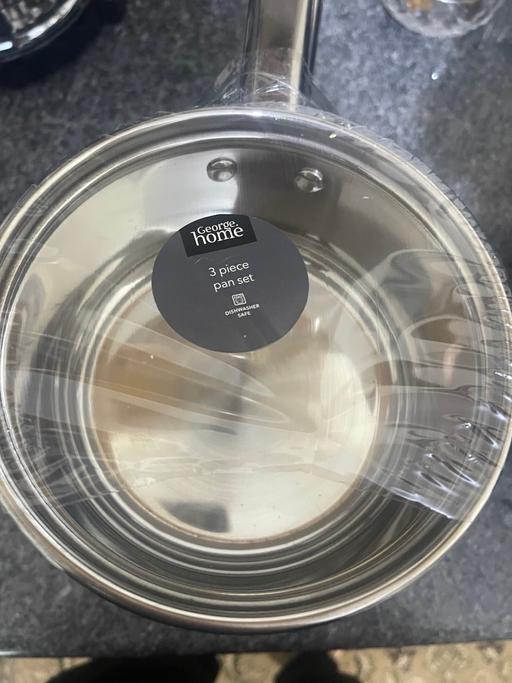  — 3-Piece Pan Set