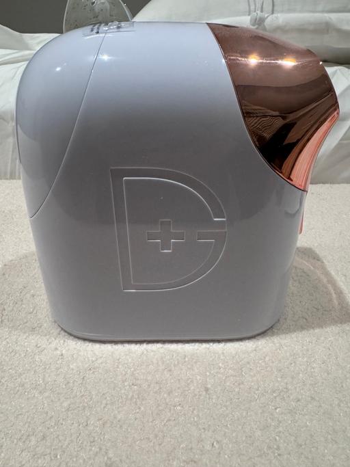  — Dr Dennis Gross Facial Steamer