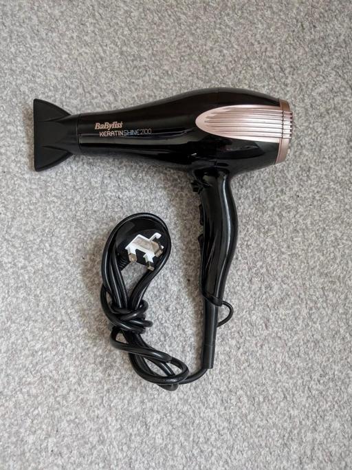  — A.
BaByliss Keratin Shine 2100 hair dryer 