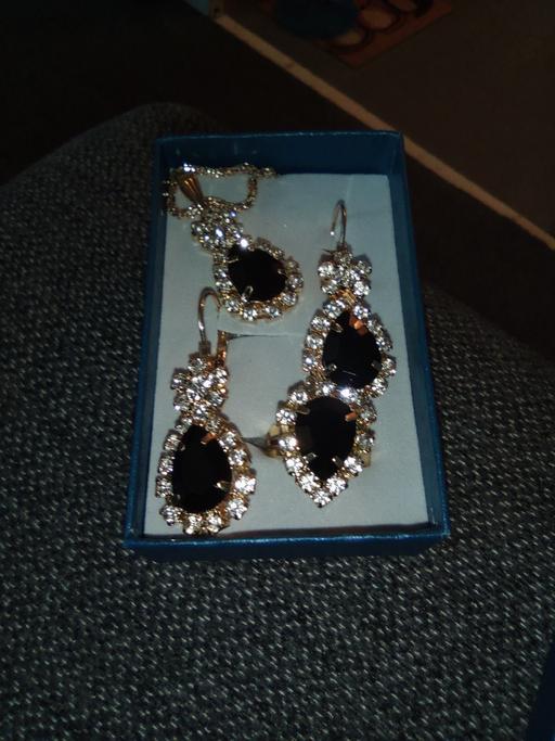  — jewellery