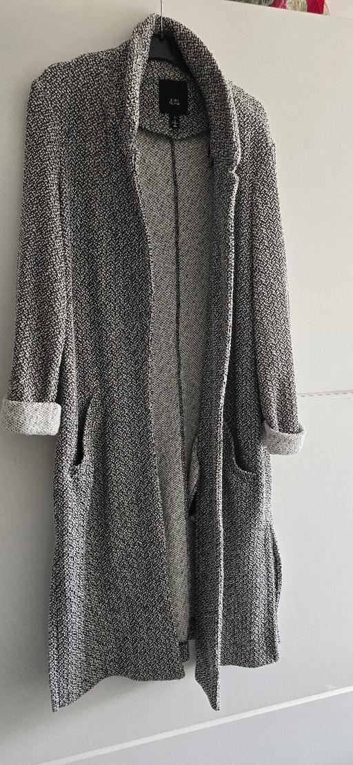  — river island coatigan