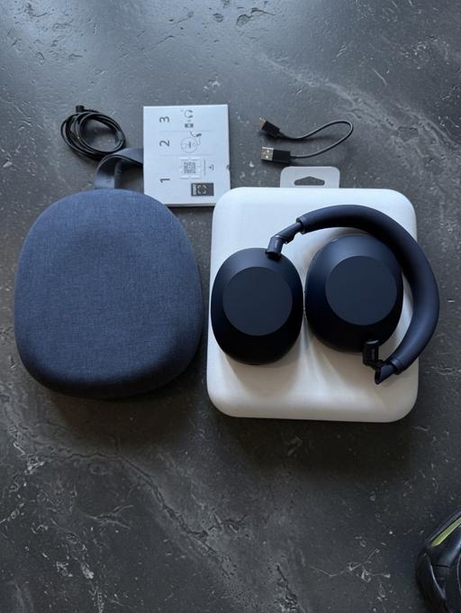  — Sony WH –1000XM6 – midnight blue