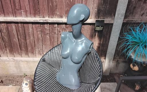  — mannequin female full torso grey vinted etc
