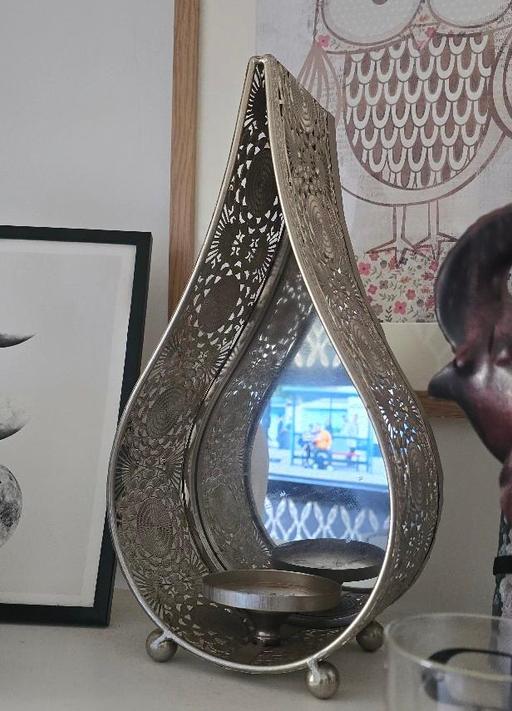  — candle holder