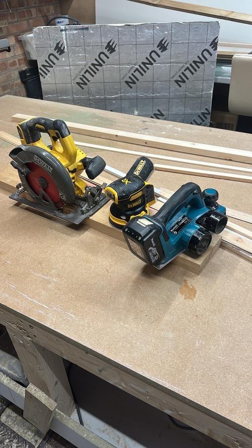  — Saw, planer sander 1 battery with planer
