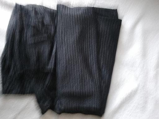  — Simmering affect scarf New